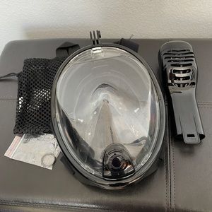 Adjustable Full Face Snorkel Mask.